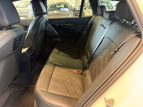 BMW 520d 14 of 30