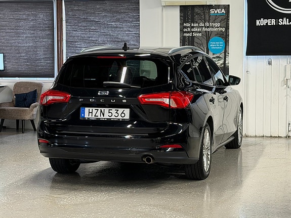Ford Focus 5 of 5