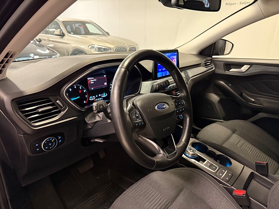Ford Focus 10 of 30