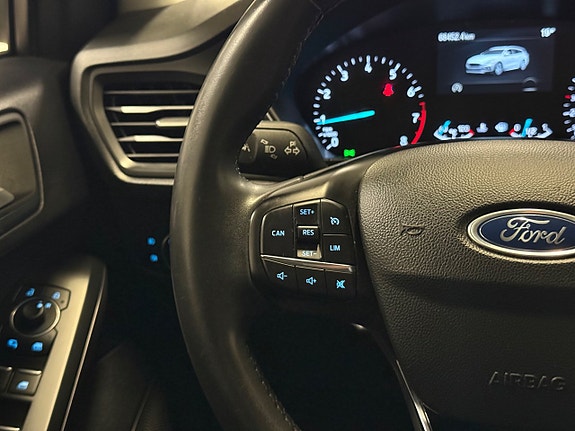 Ford Focus 17 of 30