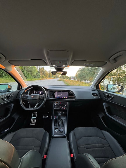 Cupra Ateca 3 of 5