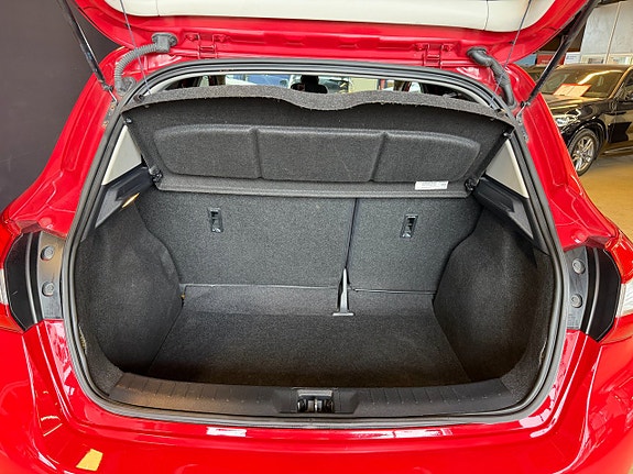 Nissan Pulsar 18 of 18