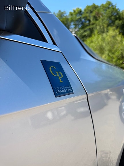 Volkswagen Passat 9 of 21