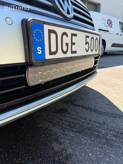 Volkswagen Passat 7 of 21