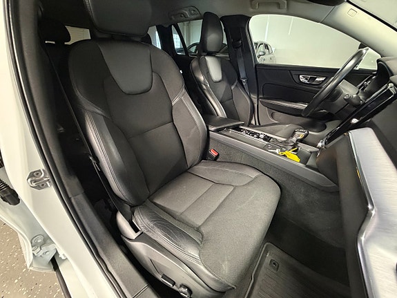 Volvo V60 23 of 26