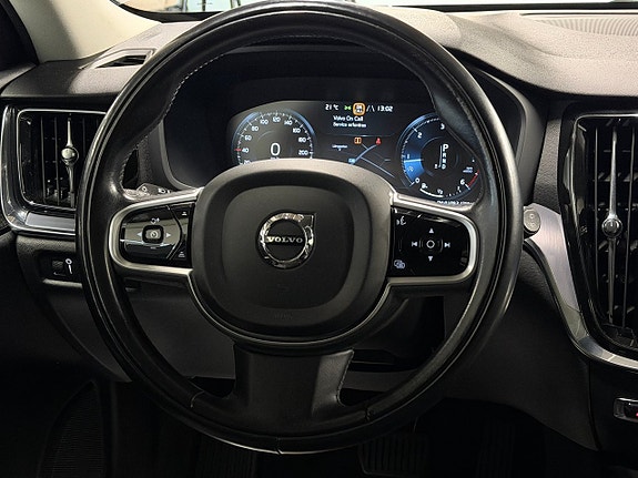 Volvo V60 11 of 26