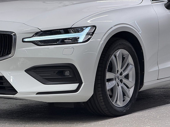 Volvo V60 7 of 26