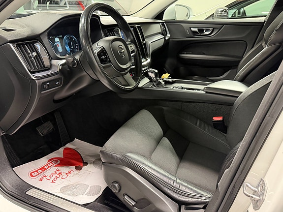 Volvo V60 20 of 26