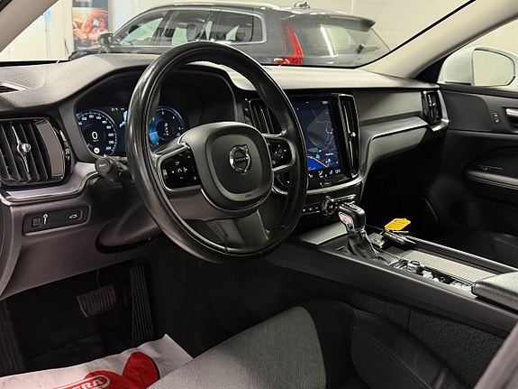 Volvo V60 19 of 26