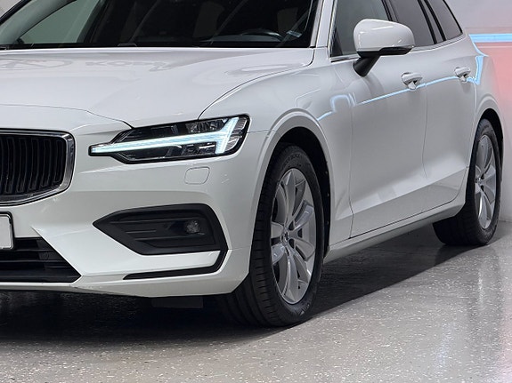 Volvo V60 8 of 26