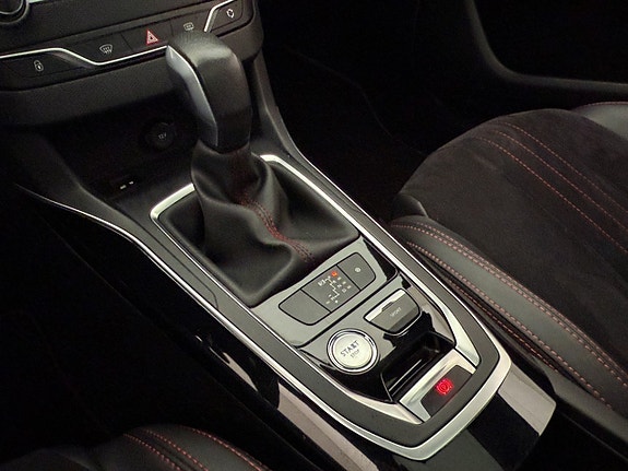 Peugeot 308 SW 23 of 29