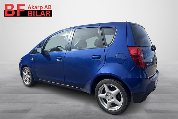 Mitsubishi Colt 2 of 5