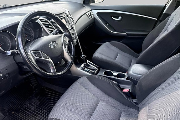 Hyundai i30 5 of 5