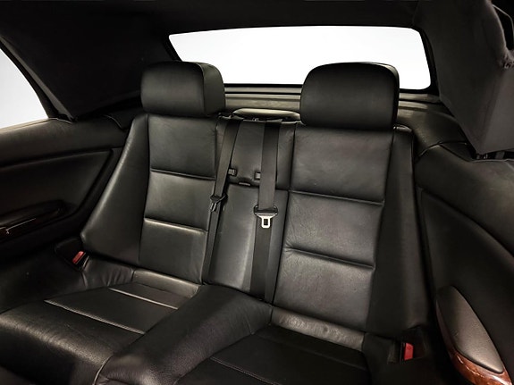 BMW 330Ci 17 of 26