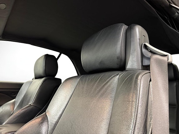 BMW 330Ci 15 of 26