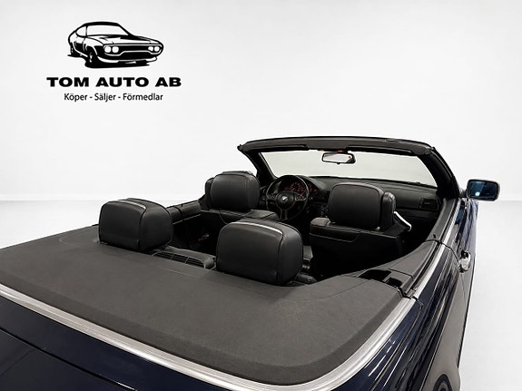 BMW 330Ci 10 of 26