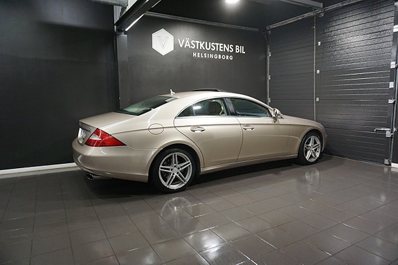 Mercedes-Benz CLS350 7 of 21