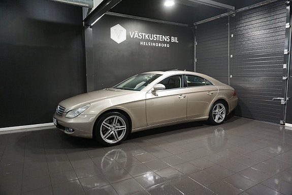 Mercedes-Benz CLS350 3 of 5