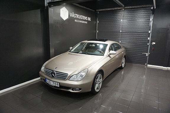 Mercedes-Benz CLS350 4 of 5