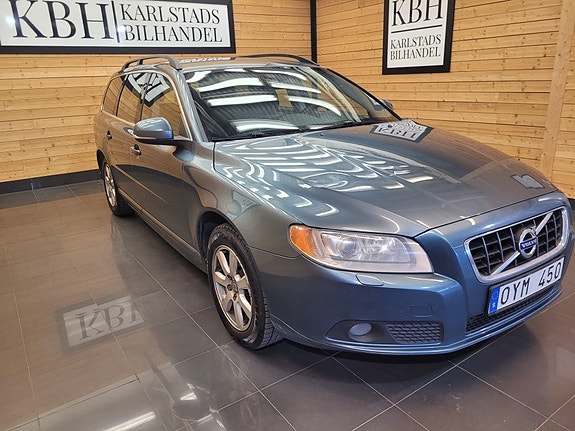 Volvo V70 8 of 22