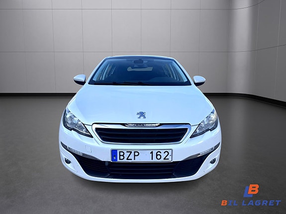 Peugeot 308 4 of 5