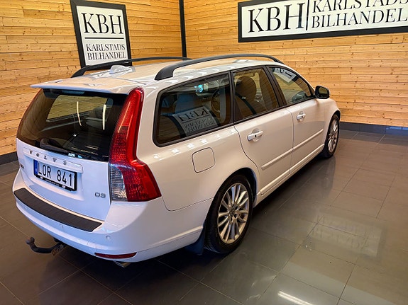 Volvo V50 6 of 19