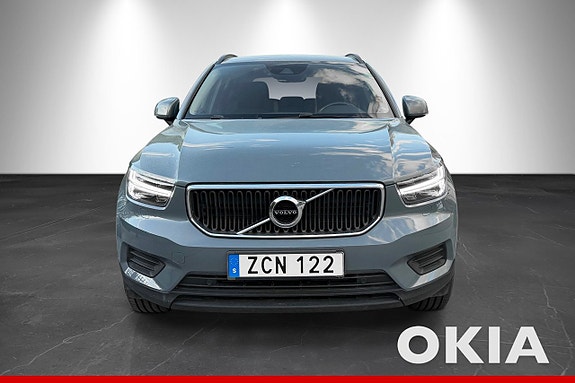 Volvo XC40 6 of 16