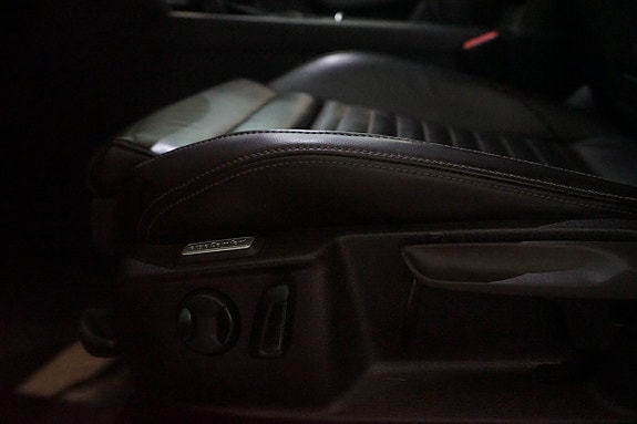 Volkswagen Passat 29 of 30