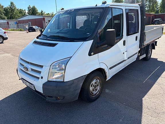 Ford Transit 2 of 5