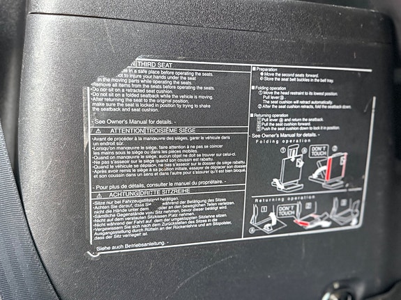 Toyota Corolla Verso 23 of 26