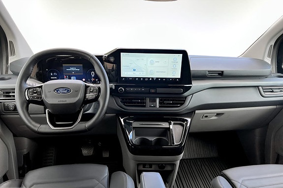 Ford Custom Tourneo 4 of 5