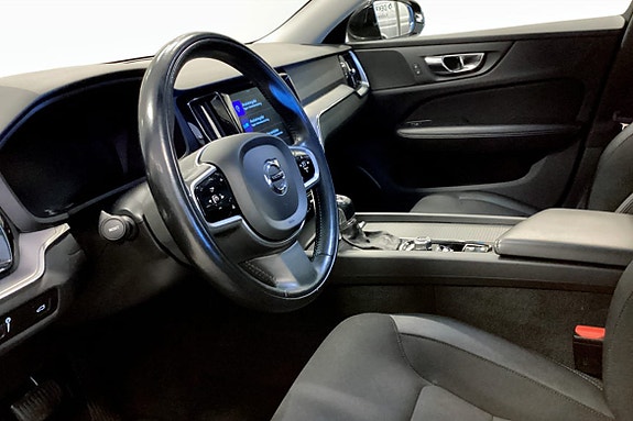 Volvo V60 4 of 12