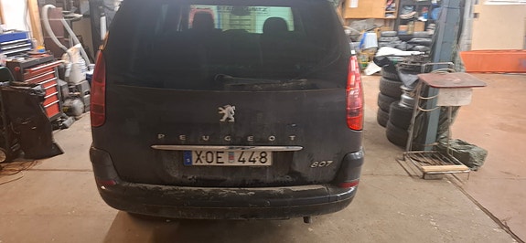 Peugeot 807 4 of 5
