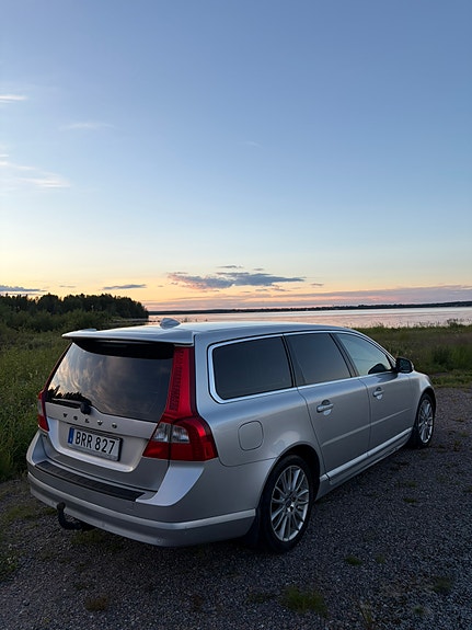 Volvo V70 6 of 10
