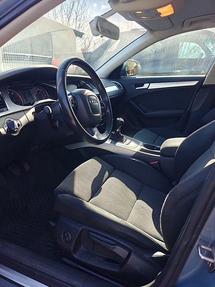 Audi A4 3 of 3