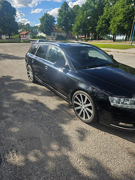 Audi A6 2 of 11