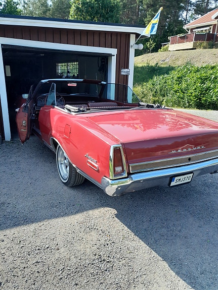Mercury Montegro 2 of 3