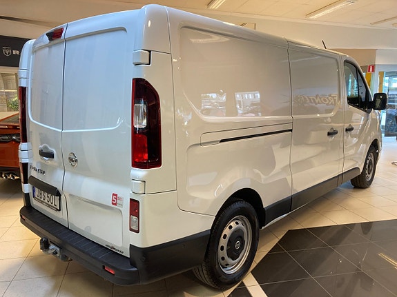 Nissan Primastar 6 of 16