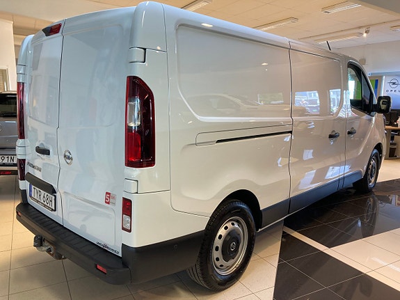 Nissan Primastar 4 of 5