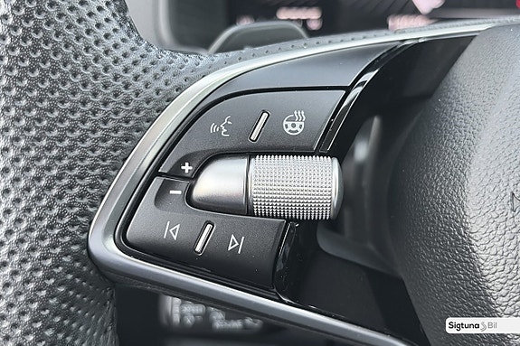 Skoda Karoq 13 of 23