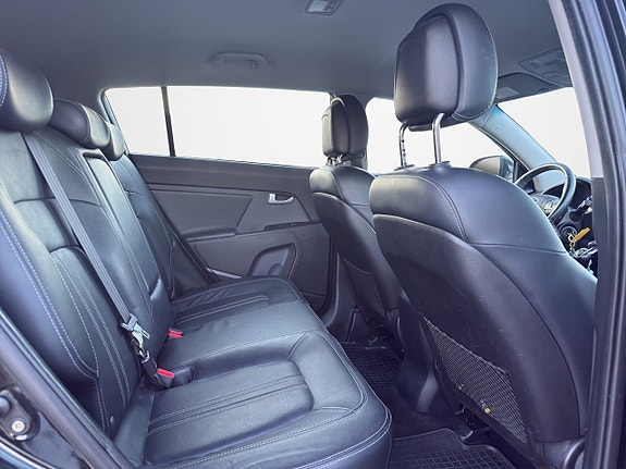 Kia Sportage 15 of 30
