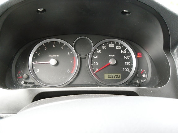 Suzuki Liana 5 of 5