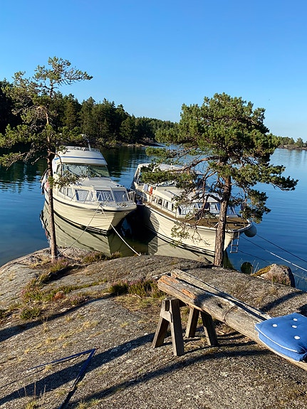 Motorbåt Orrskär 1000 Flybridge 7 of 7