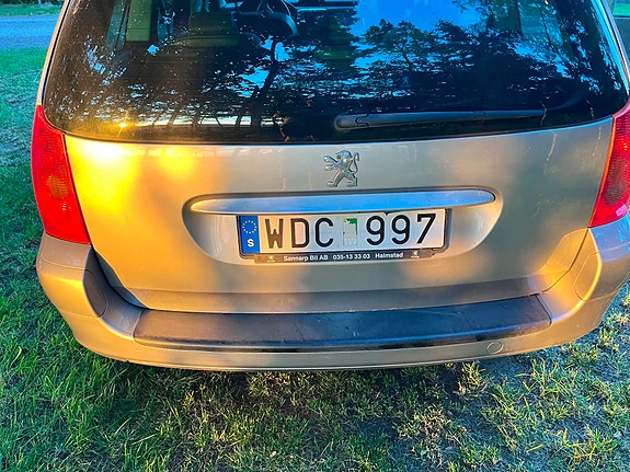 Peugeot 307 SW 3 of 5