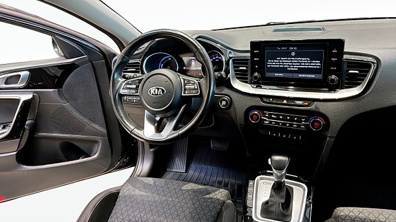 Kia Ceed 8 of 20