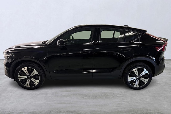 Volvo C40 2 of 5