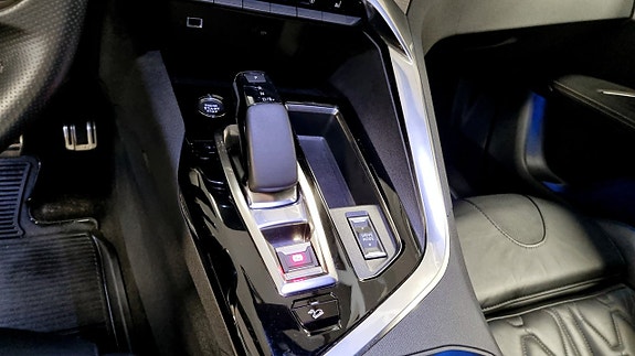 Peugeot 3008 12 of 12