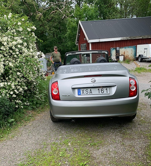 Nissan Micra C+C 3 of 5