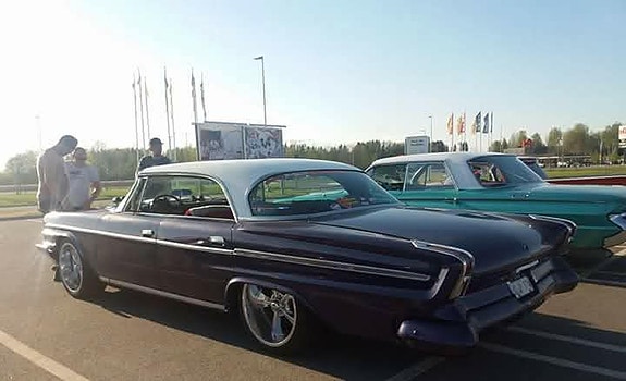 Chrysler Newport 3 of 13