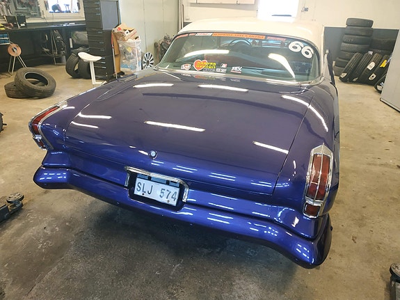 Chrysler Newport 2 of 13